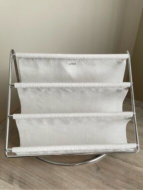 Umbra Hammock Suede Desk Organizer and Glasses Holder-Grey